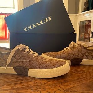 COACH Sz 7.5 City Sole Sneakers worn just once
